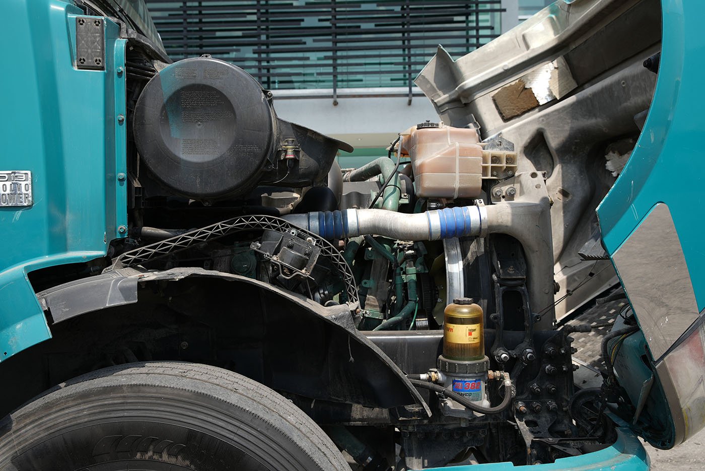 volvo,VNL 64T-670,2015