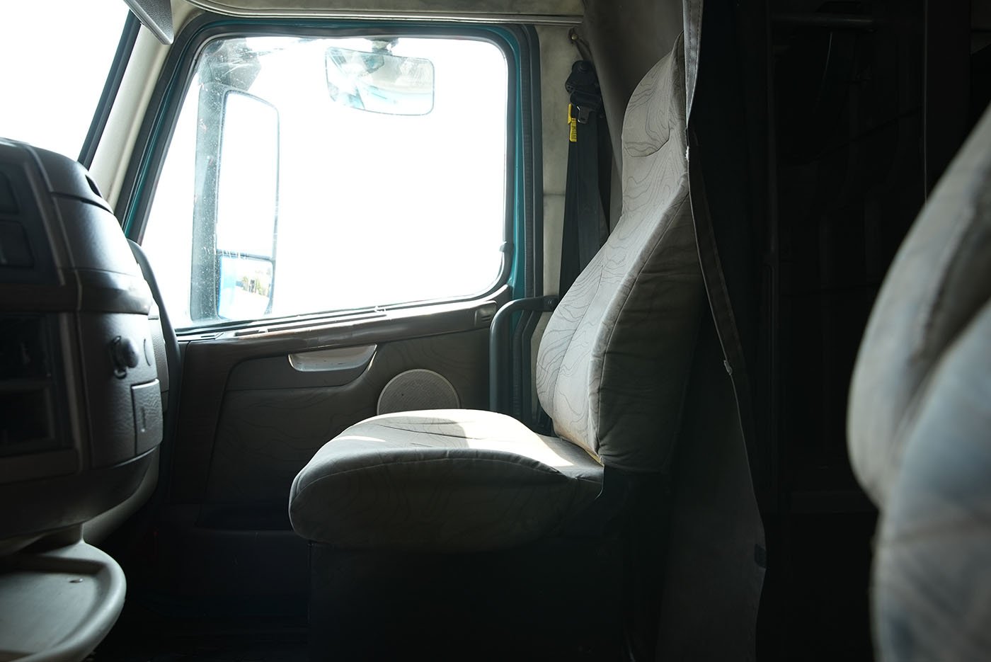 volvo,VNL 64T-670,2015