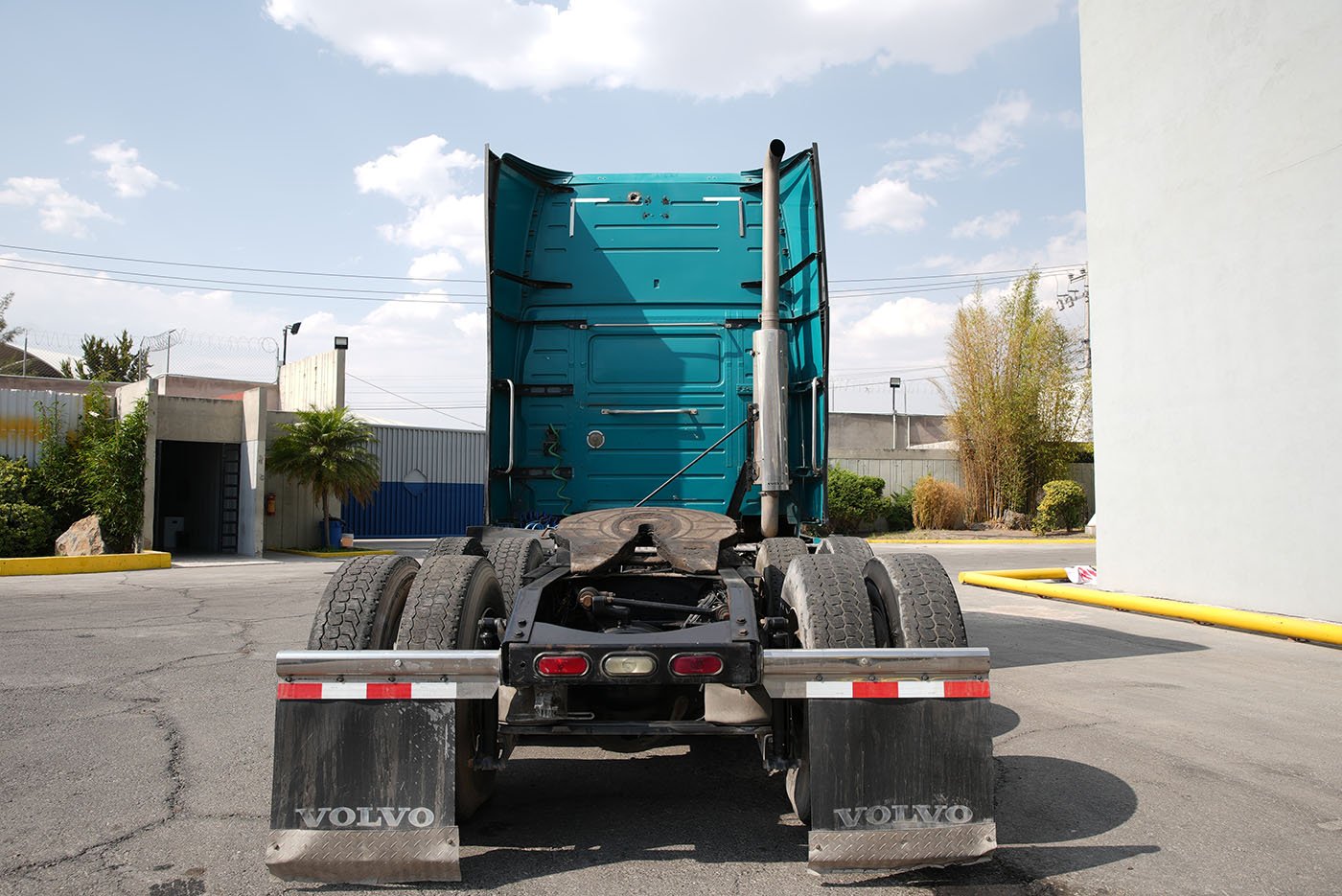 volvo,VNL 64T-670,2015