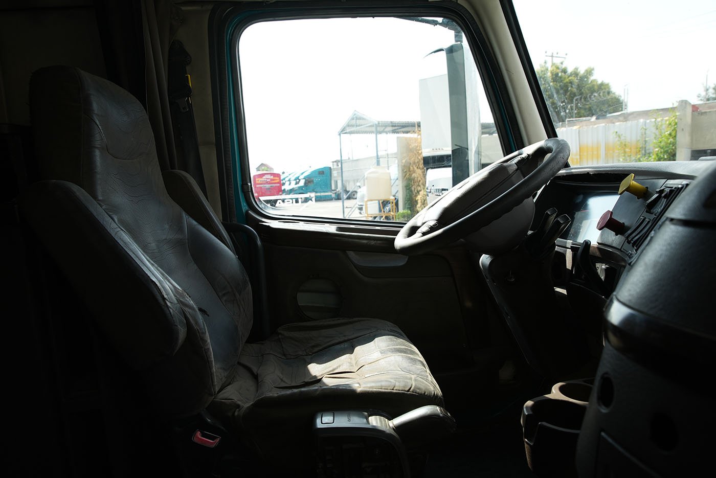 volvo,VNL 64T-670,2015