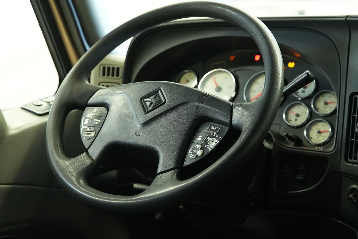 international,PROSTAR 450HP ISX HI RISE,2016