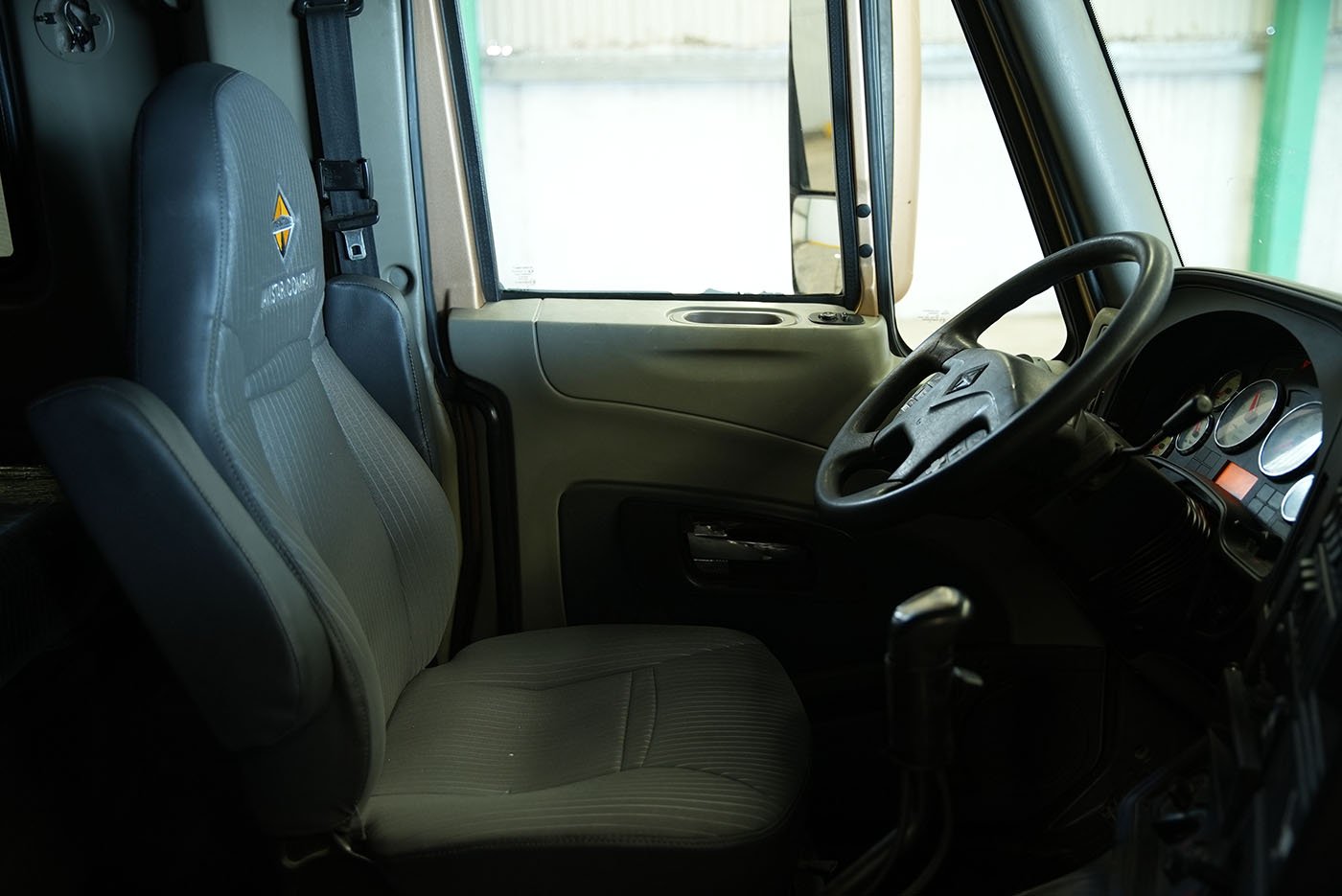 international,PROSTAR 450HP ISX HI RISE,2016