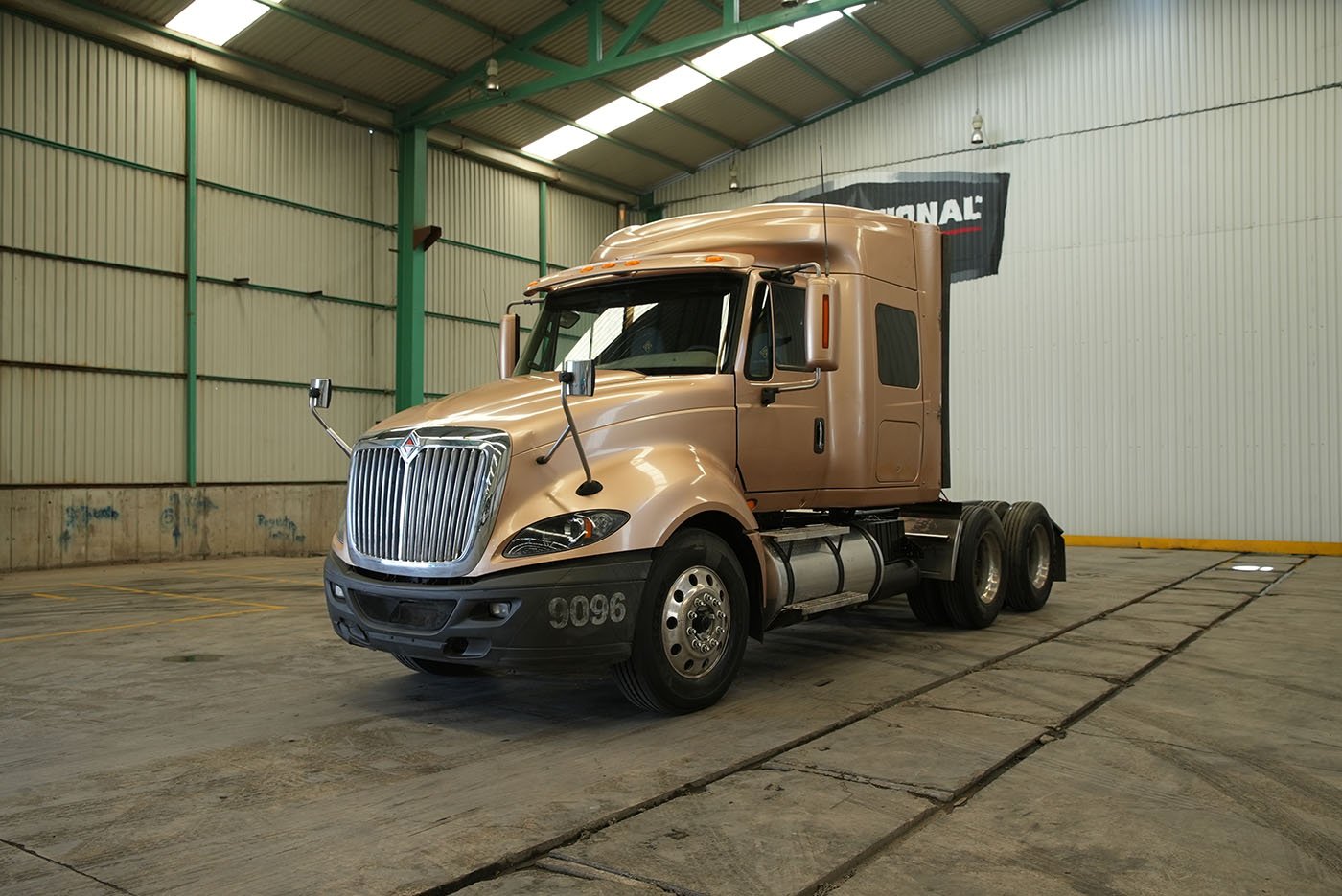 international,PROSTAR 450HP ISX HI RISE,2016