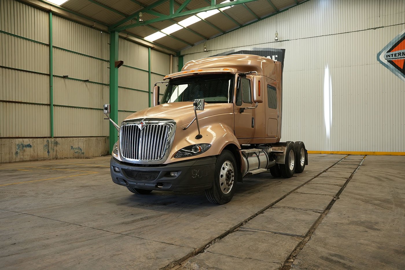 international,PROSTAR 450HP ISX HI RISE,2016