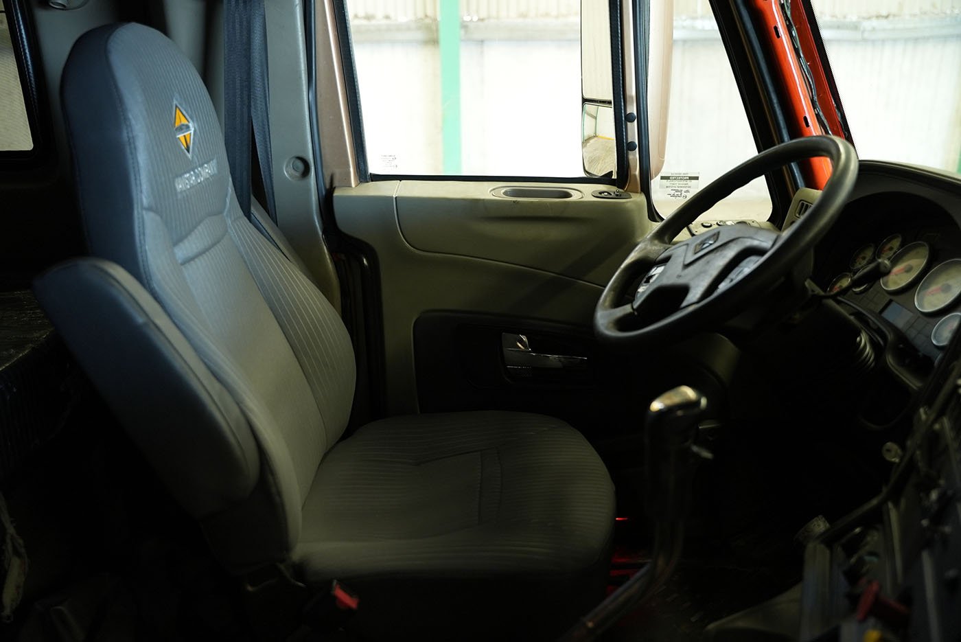international,PROSTAR 450HP ISX HI RISE,2016