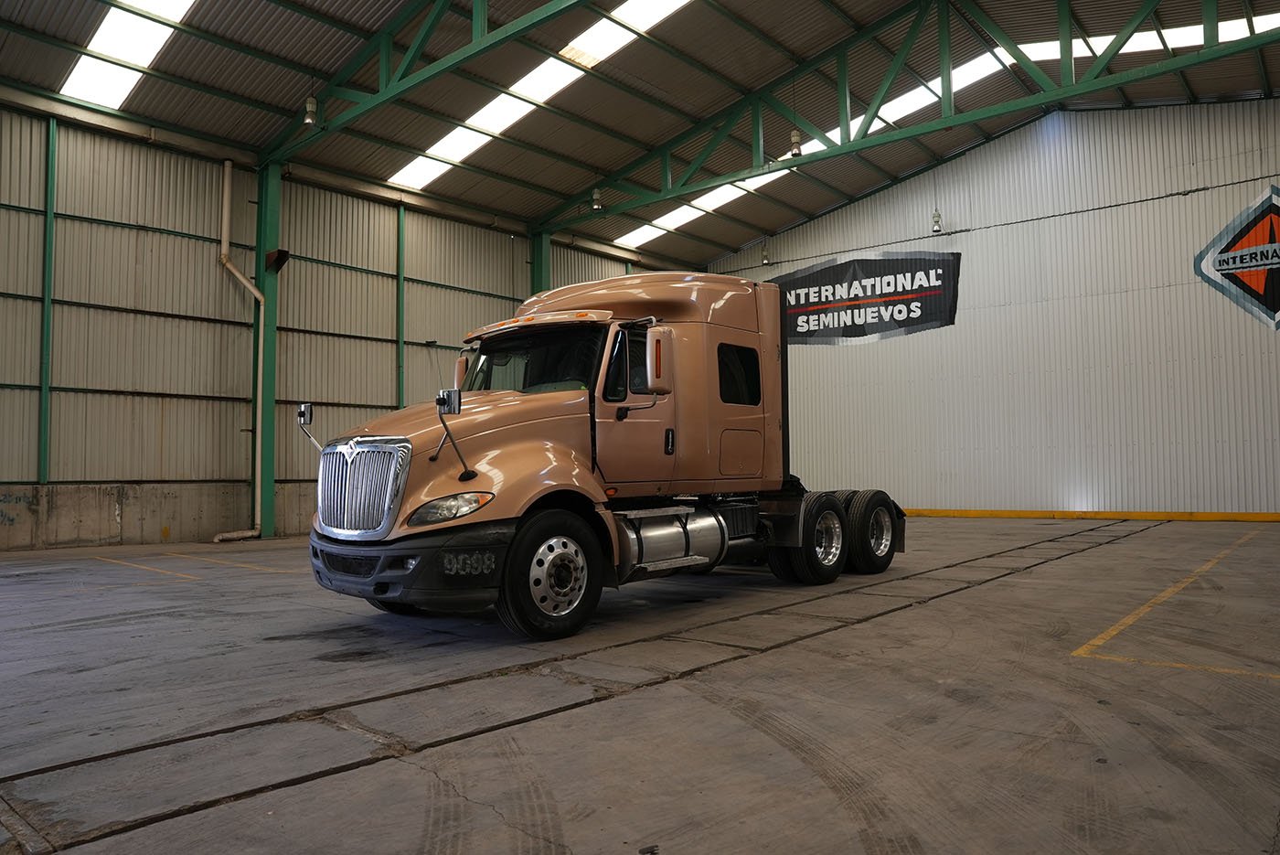 international,PROSTAR QUINTA RUEDA,2017