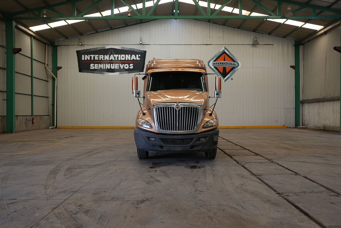 international,PROSTAR QUINTA RUEDA,2017