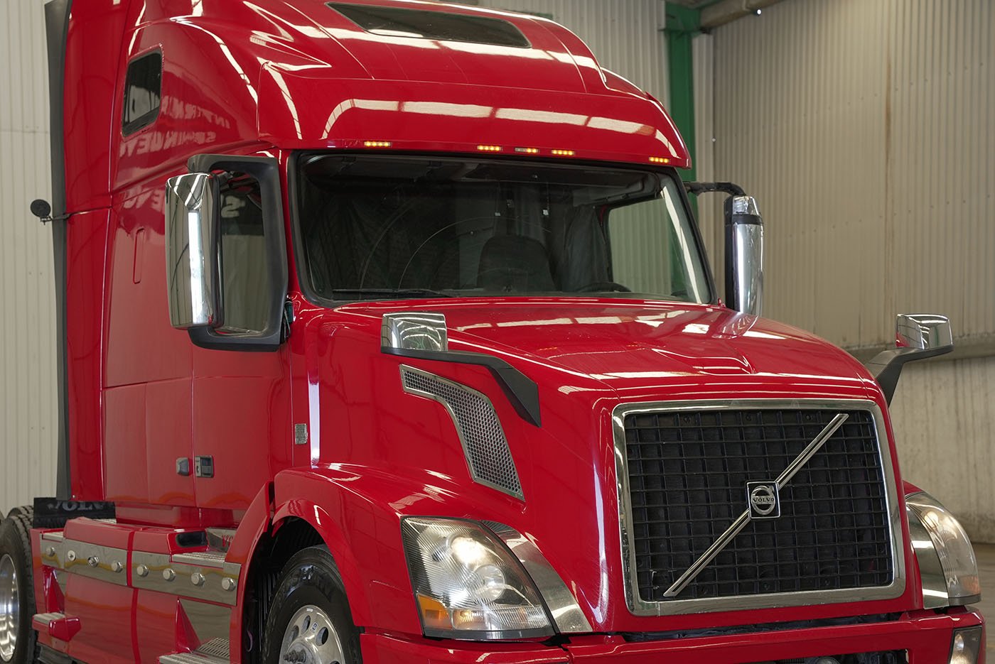 volvo,VNL64T-670,2015