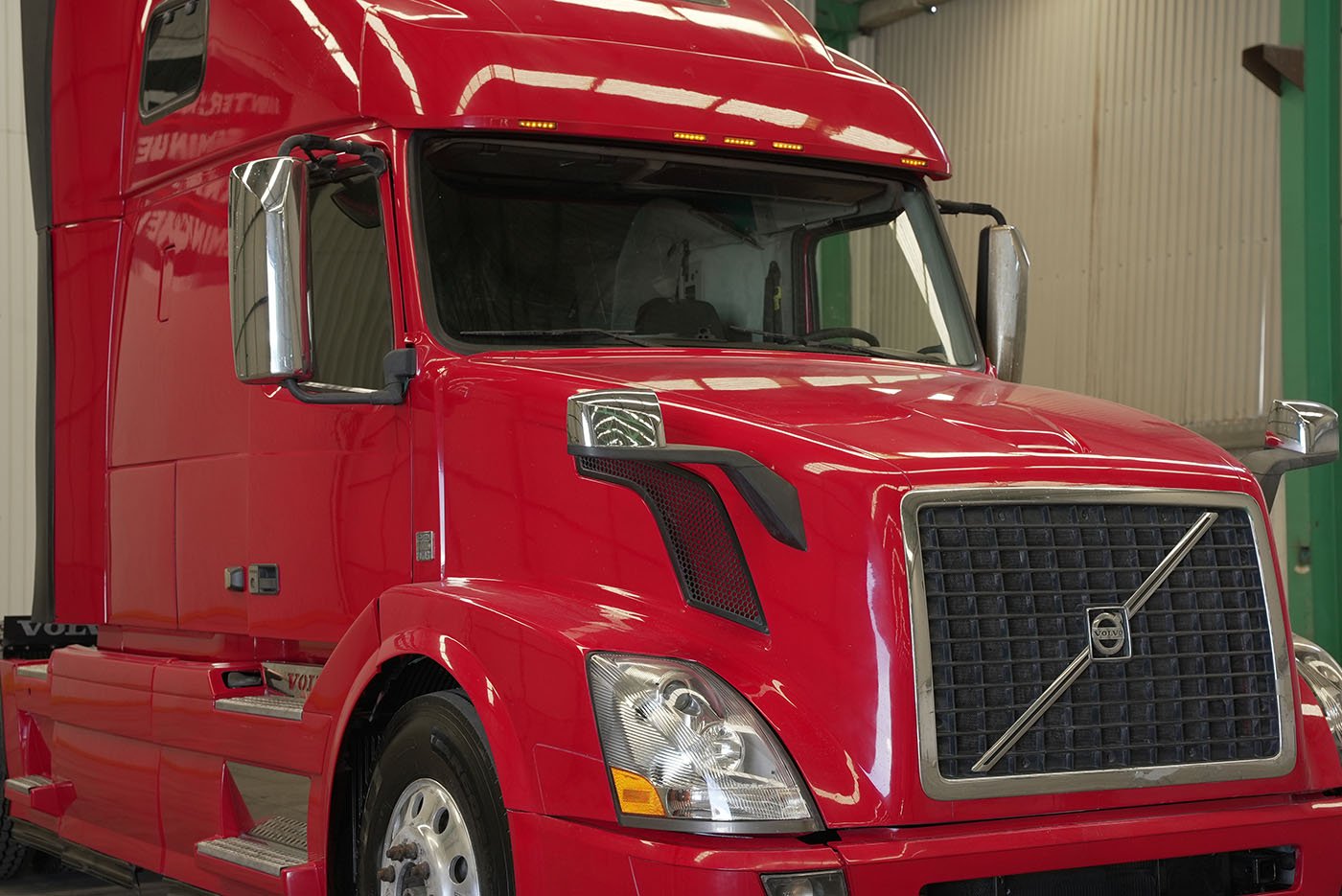 volvo,VNL64T-670,2015
