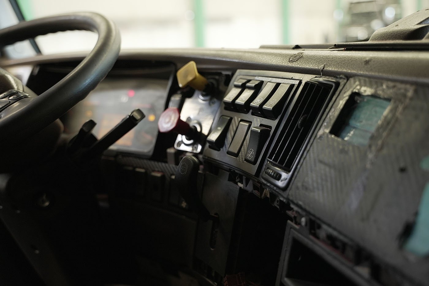 volvo,VNL64T-670,2015