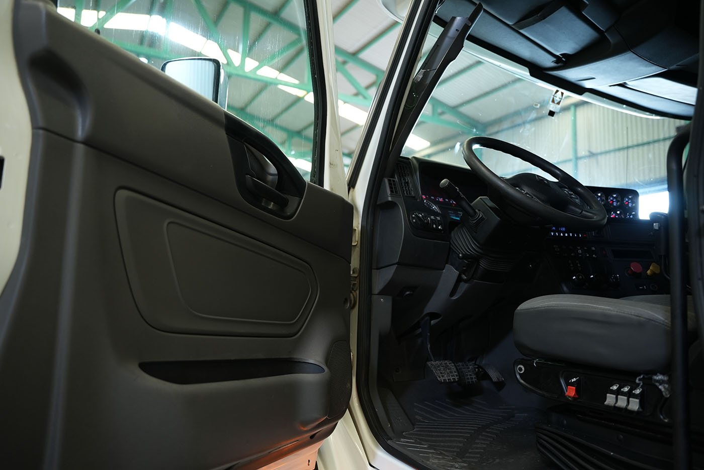 international,LT 625 HI RISE 6X4,2022
